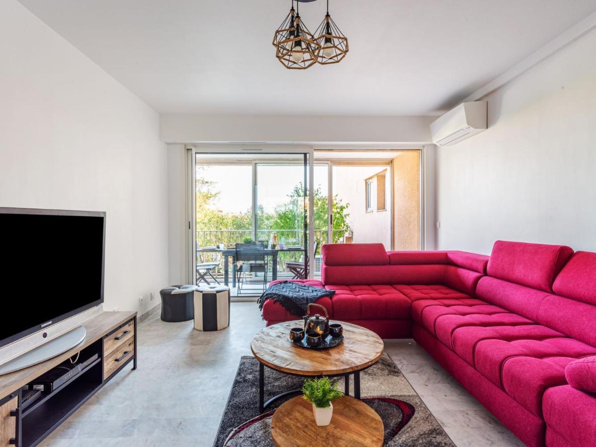 Le Phenicia By Interhome Saint-Laurent-du-Var