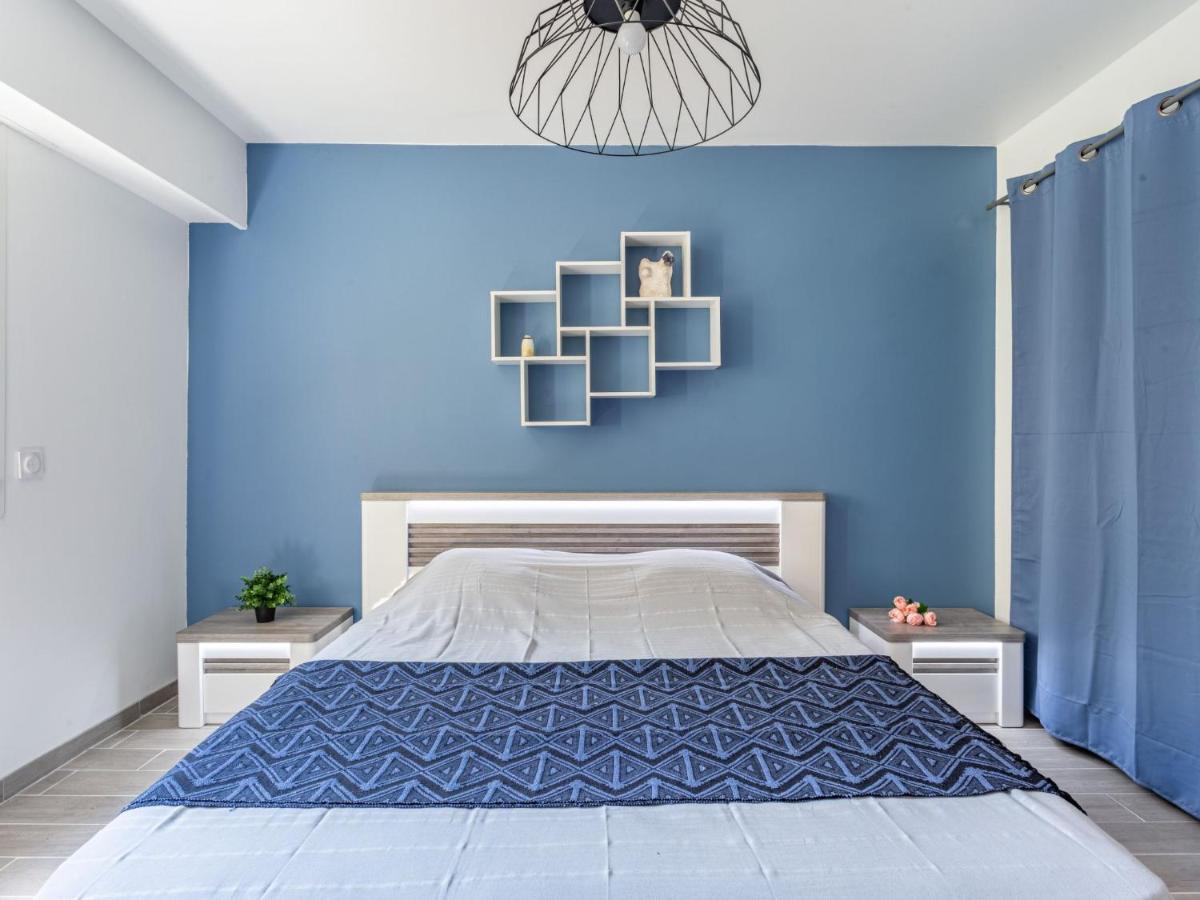 Apartment Le Phenicia By Interhome