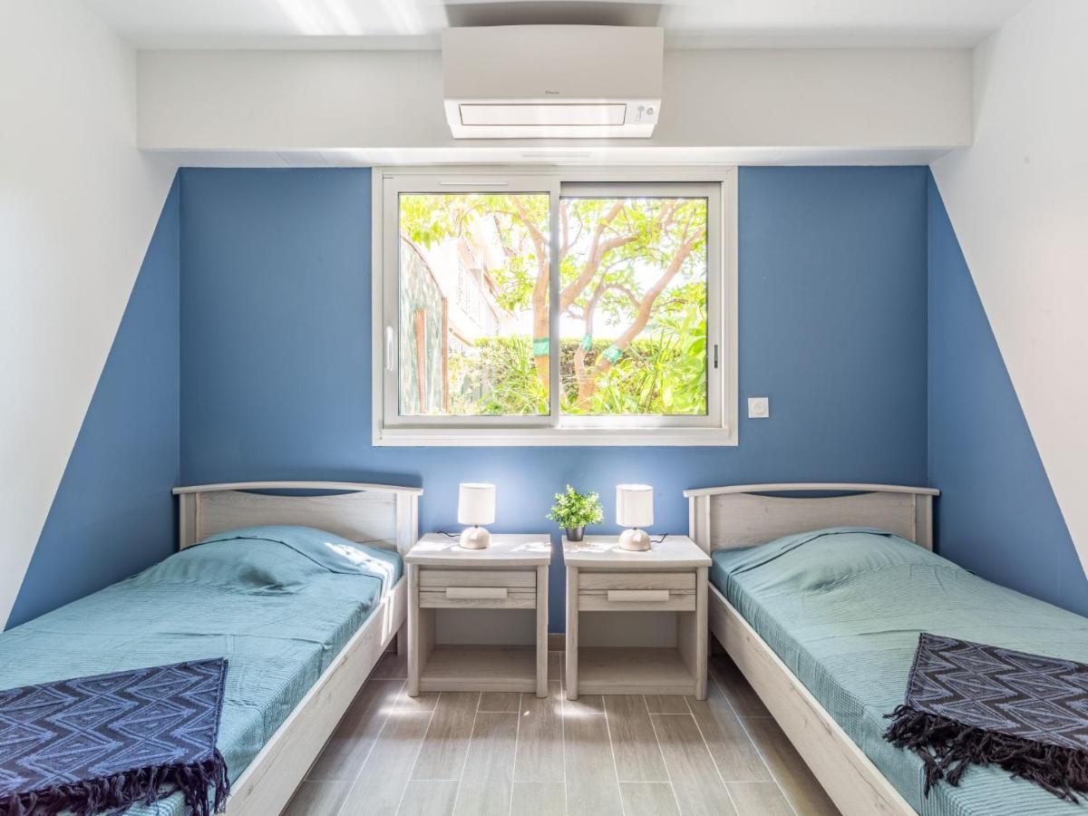 Apartment Le Phenicia By Interhome